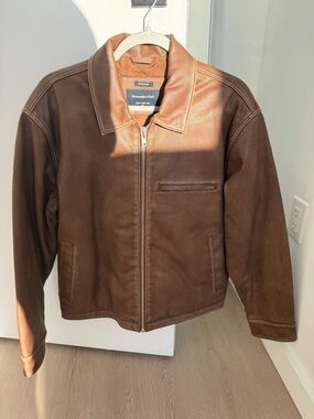 Abercrombie & Fitch Men's Brown Leather Bomber Jacket